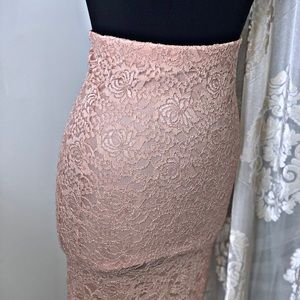 Pencil skirt